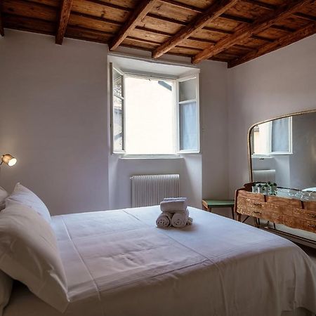 Silvia Como House - The House Of Travelers Екстер'єр фото