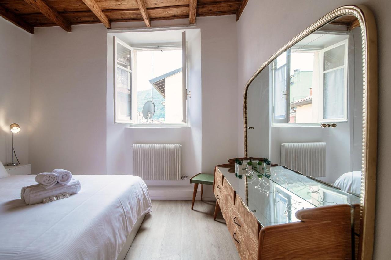 Silvia Como House - The House Of Travelers Екстер'єр фото