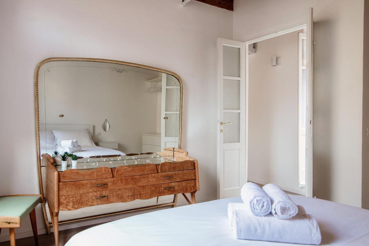 Silvia Como House - The House Of Travelers Екстер'єр фото